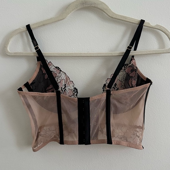 NWT Victoria Secret Bustier top - Picture 5 of 5